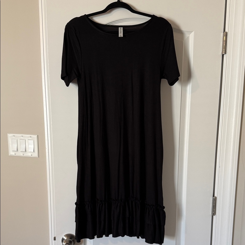 Zenana Outfitters Classic Black Midi Dress